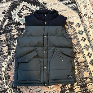 Nike vest
